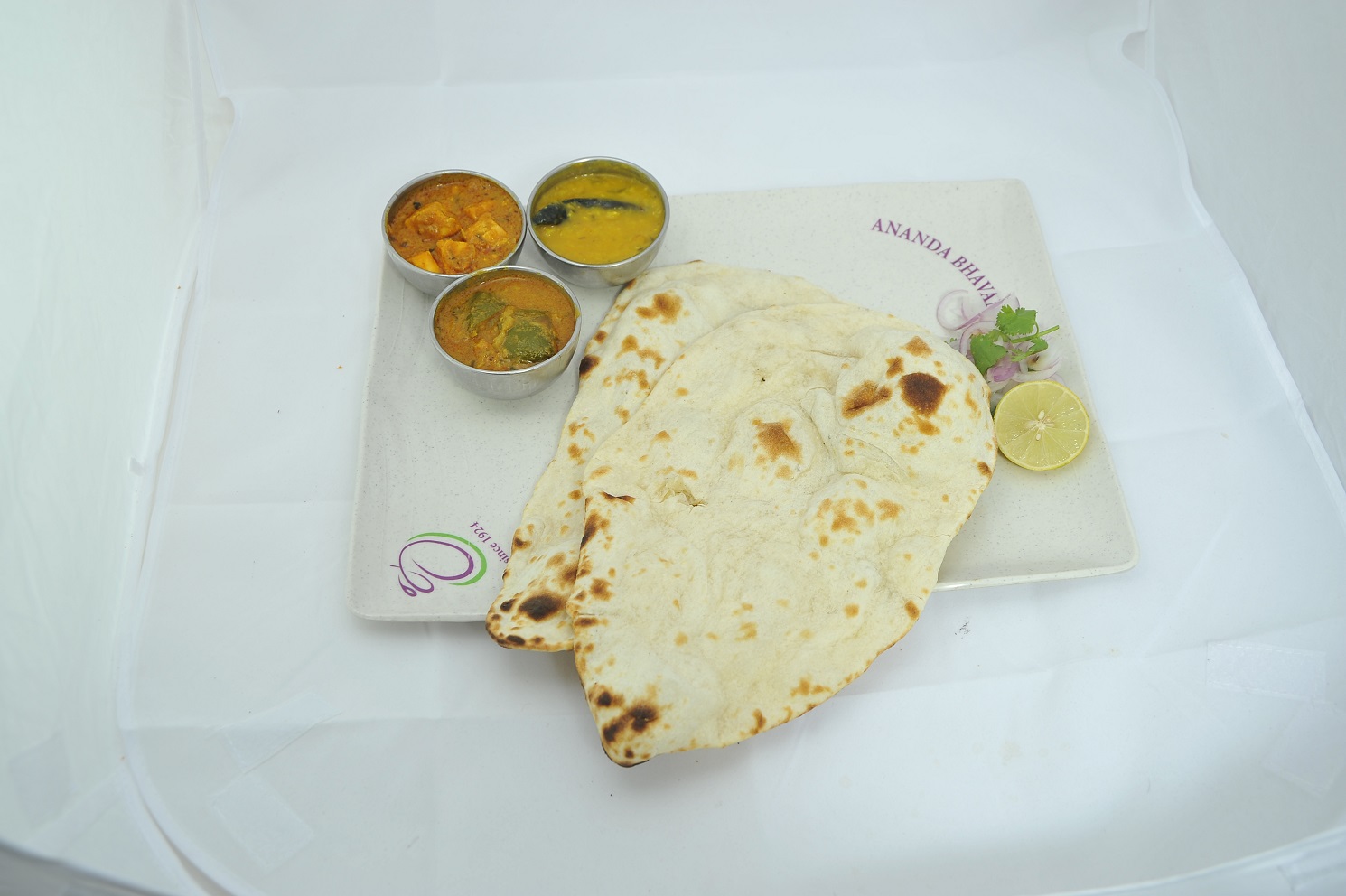 Plain Naan (1 Pc) No Curry Plain Naan (1 Pc) No Curry